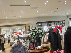 -砂之船奥莱(南京江宁店)