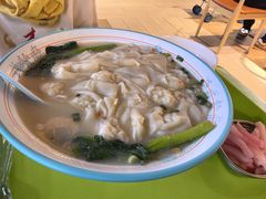 -斯普瑞斯奥特莱斯