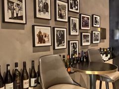 -wineapp葡萄酒餐吧(外滩金融中心店)