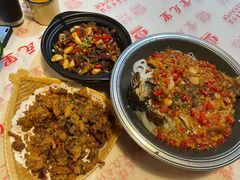 -堂瓦里·33年传统赣菜(第一街区店)