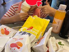 -麦当劳(中二横路店)