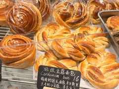 -麦田工坊(月湖店)