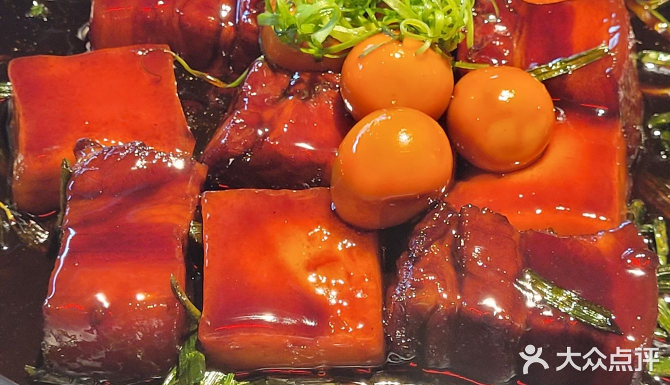 高档雅致，菜品精致[玫瑰]