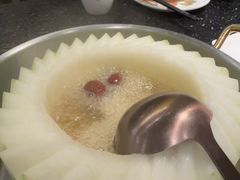 -得意咚瓜·顺德鱼生·冬瓜火锅(深圳首店)