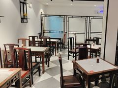 -老人和饭店(打浦路店)