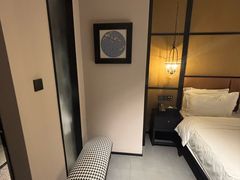 -万泊酒店(长沙五一广场国金中心店)