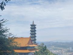 -鸡鸣山旅游风景区