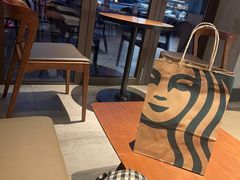 大堂-星巴克(夏碧路店)
