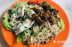 Beef Shank and Fish Fillet Noodles