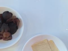 -桥香园过桥米线(国贸店)