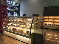面包甜点陈列柜-BreadTalk面包新语·烘焙蛋糕(高德置地春广场店)