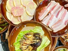 -阿山卓·野生菌火锅·纳西火塘烤肉