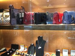 -品真阁华夏典当行(四通桥店)