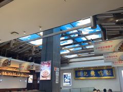 -阿瓦山寨·湘菜现炒·剁椒鱼头王(咸阳总店)