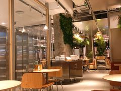 大堂-老乡鸡(上海白玉兰广场店)