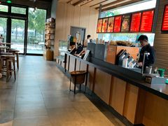 -星巴克(南通凤凰文化广场店)
