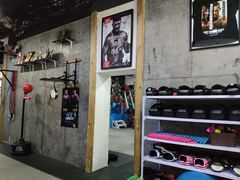 -成杰格斗·拳击·柔术·防身术(建设路店)