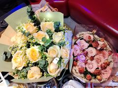 -路边边地标烧烤·川菜·小龙虾·音乐酒馆(良乡长虹店)