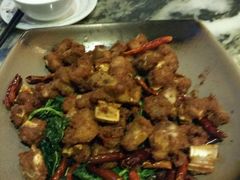-蔼若春.传承三十年云南菜(金碧公园店)