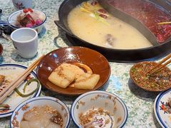 -鸿姐老火锅(花园路店)