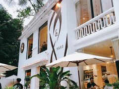 -Mark&Mars Restaurant
