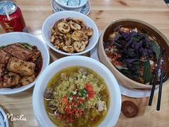 -笨罗卜浏阳菜馆(太平街店)