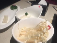 -海底捞火锅(海宁路店)