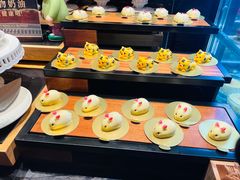 -雍容荟帝王蟹活龙虾展台自助(IFS黑金店)