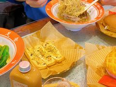 -七爷清汤腩·港式茶餐厅(世博店)