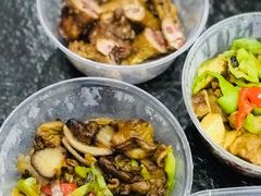 -蓝精灵饺子店