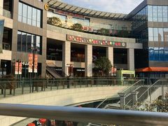 -浦江城市生活广场(江月路店)