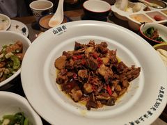 -山涧肴·湘味家肴(松岗满纷天地店)