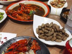 -沪小胖小龙虾(淮海中路旗舰店)