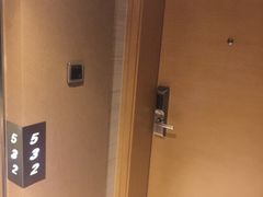 -上海中航虹桥机场泊悦酒店