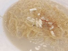 鲜虾馄饨面-翠华餐厅(湾仔店)