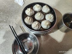 特色鲜肉小笼汤包-笑云开汤包店(网巾市店)