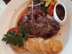 -Bamboo Bar & Grill Restaurant