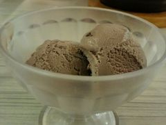 巧克力冰淇淋球-卢家妈妈·西餐厨房(卜蜂中心店)