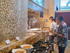 -怡聚轩全日制自助餐厅(大中华喜来登酒店)