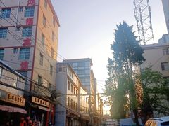 -七公里小吃街(海埂路店)