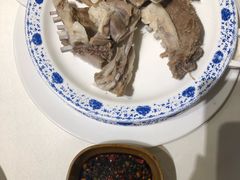 精品手把肉-巴音浩日娲·蒙餐(双林东路店)