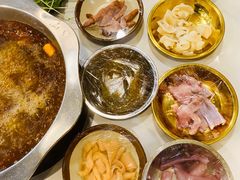 -尚品海鲜肥牛自助火锅(湖明店)