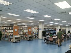 -南山图书馆(常兴路店)