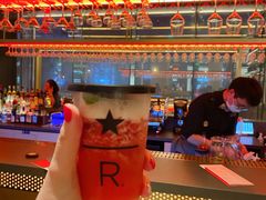 -星巴克臻选(上海合生汇1F店)