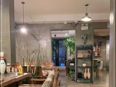 大堂-HIGH FIVE哈福手工汉堡(桂林路店)