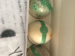 -蜜蜂小象·榴莲千层蛋糕(时代汇11栋店)