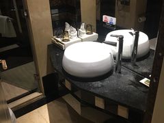 -南洋冠盛酒店(广州天河公园地铁站店)