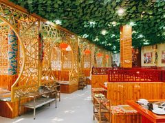 -袁小二大东北铁锅炖(吉祥村总部)