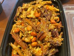 -老黄记手撕烤兔(玉林街店)