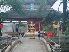 -灵岩山风景区